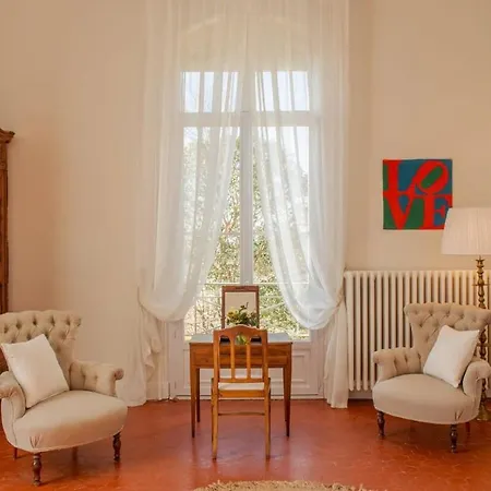度假居 600 M Family House With Swimming Pool Park *